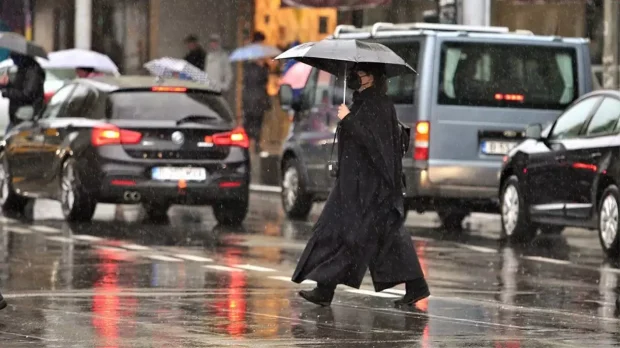 Meteorologii anunţă ploi torenţiale şi vânt puternic. Care sunt județele vizate