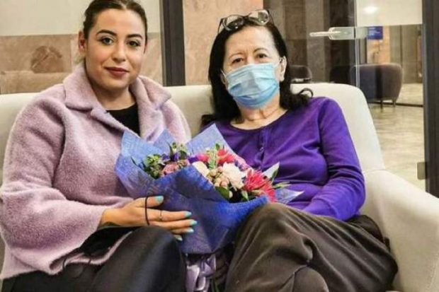 Oana Roman a dezvăluit cum este tratată mama ei la centrul de bătrâni. „Eu niciodată nu anunț când mă duc”