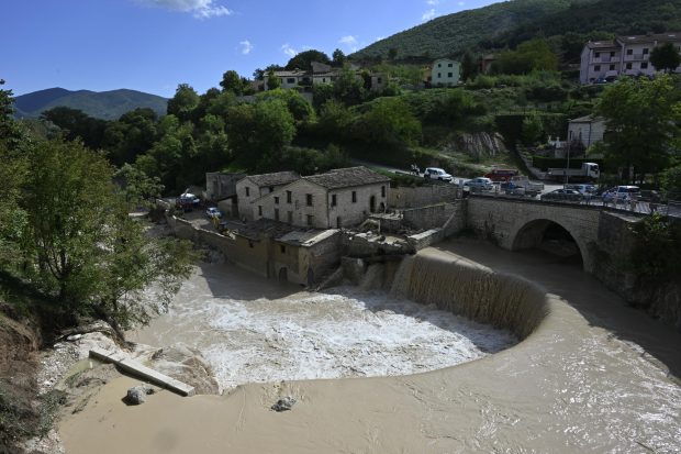 Imagini cu orașele din centrul Italiei, afectate de inundații. „Un zid de apă a apărut brusc”