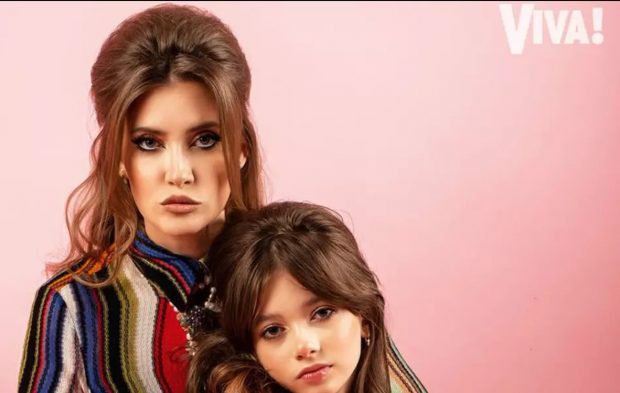 Cum își educă Iulia Albu fiica: „Nu poți fi și un profesionist desăvârșit și mama care e mereu lângă copil”. Ce relație are iubitul vedetei cu Mikaela