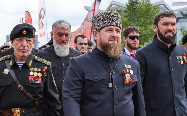 Ramzan Kadîrov nu recunoaște victoriile ucrainenilor: „Generalii noștri au absolvit academiile militare, sunt versați”