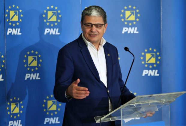 Proiectul de acordare a voucherelor sociale, extins până în iulie 2023. Cine va primi banii