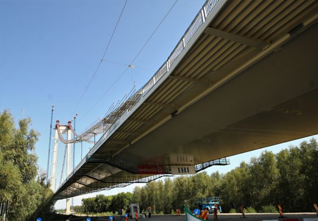 FOTOREPORTAJ. Imagini cu şantierul din jurul „Golden Gate” de Brăila. Podul ar trebui terminat până în decembrie