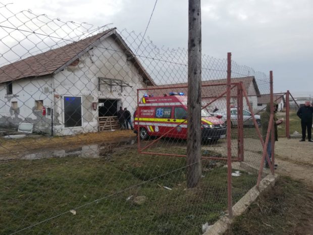 Cazul bărbatului care a murit după ce a tăiat un proiectil cu flexul, la Pianu: Dosar plimbat trei ani pe la parchete din țară