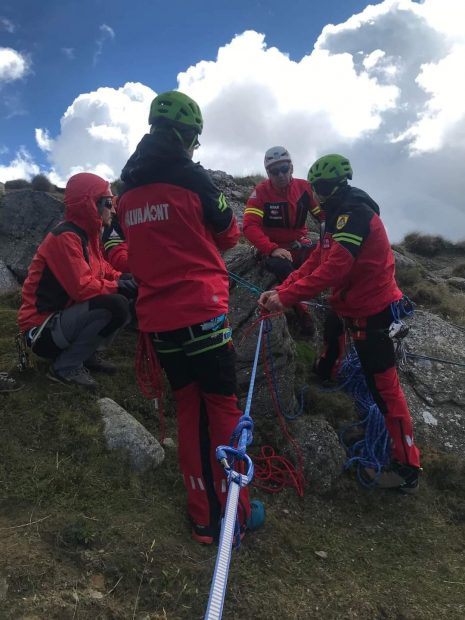 Doi tineri ucraineni s-au rătăcit în Munţii Maramureşului, după ce au trecut graniţa