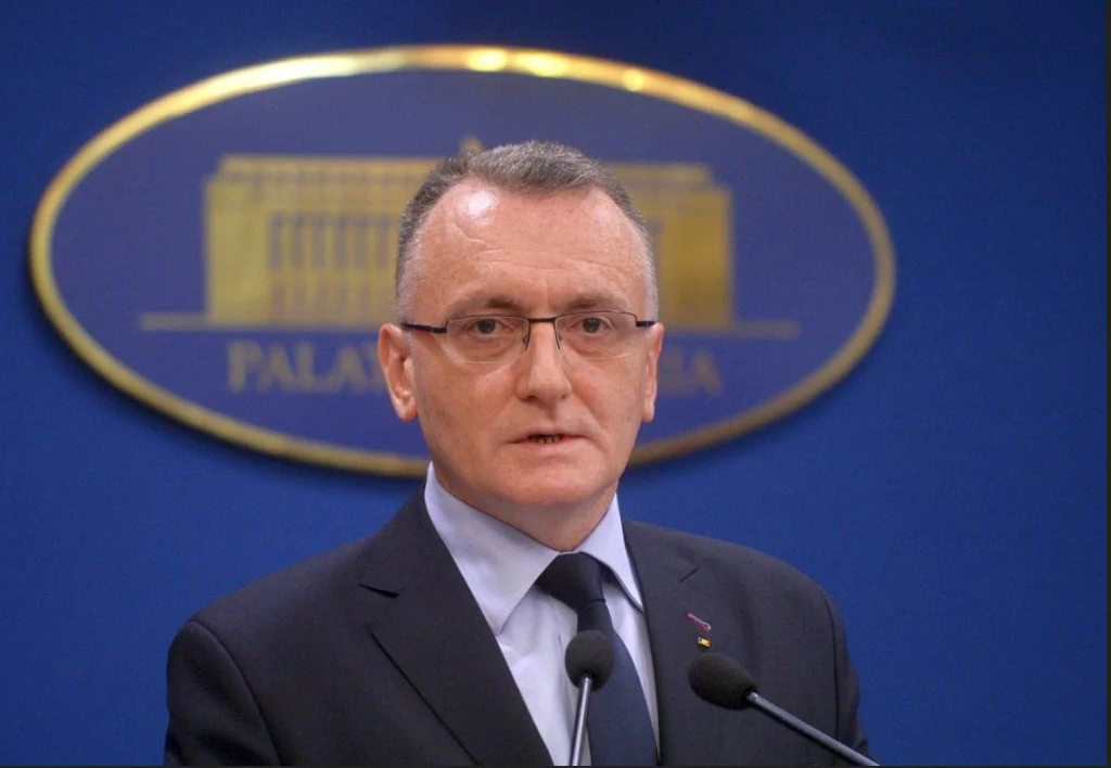 Șase miniștri ai educației din toată lumea care au fost acuzați de plagiat. Doar doi au renunțat la funcții