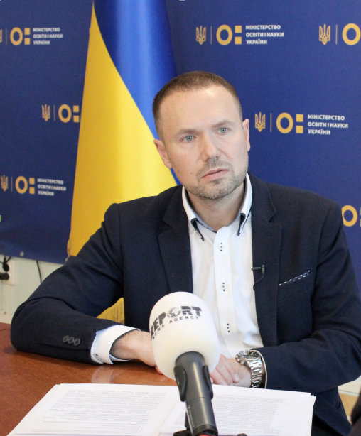 Șase miniștri ai educației din toată lumea care au fost acuzați de plagiat. Doar doi au renunțat la funcții