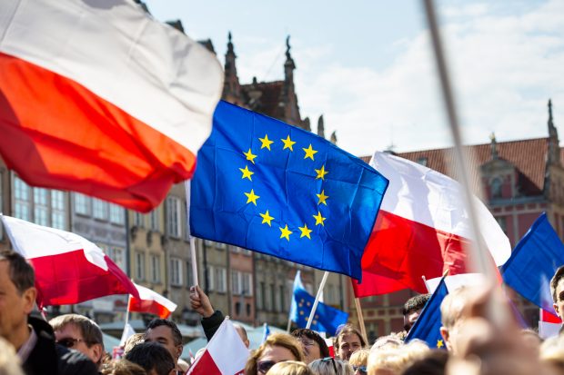 Polonia se opune introducerii la nivel european a unei taxe pe profiturile excesive ale companiilor energetice