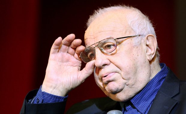 Ultima apariție publică a lui Alexandru Arșinel. Cum arăta actorul în iunie, când a primit preoții în casa lui
