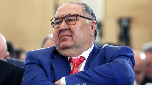 Sute de polițiști au percheziționat proprietățile lui Alișer Usmanov din Germania. De ce este suspectat oligarhul rus