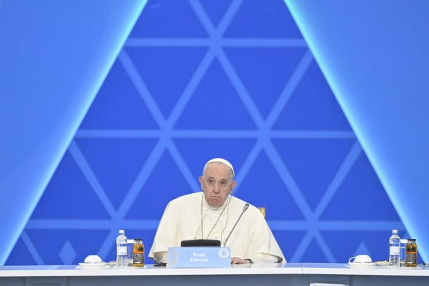 Papa Francisc, mesaj îndreptat spre patriarhul rus Kirill: „Dumnezeu nu ne ghidează spre calea războiului”