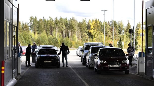 Finlanda închide granițele pentru turiștii ruși, după afluxul de sosiri în urma mobilizării parțiale