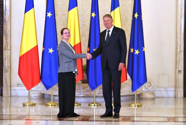 Viitorul sună bine, ca de obicei, pe hârtie. În plină grevă a profesorilor, noua lege a educației vine cu promisiuni. Cât de realizabile sunt trei dintre ele?