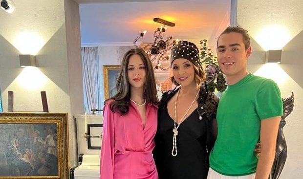 Reacția categorică a Andreei Marin, după ce s-a spus că fiica ei va apărea în noua serie „Liceenii”. „Are alte priorități”