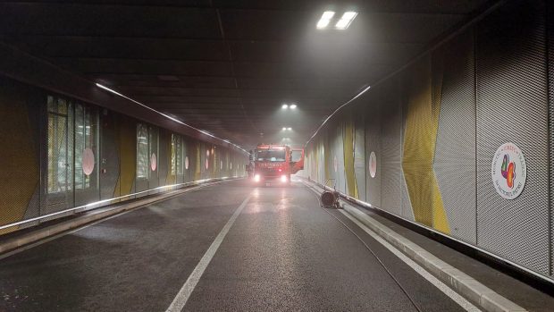 Traficul în Pasajul Unirii, pe sensul de mers Universitate-bd Dimitrie Cantemir, oprit până joi