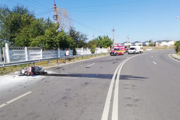 Motociclistul accidentat de Monica Macovei, transferat la Spitalul Floreasca din București