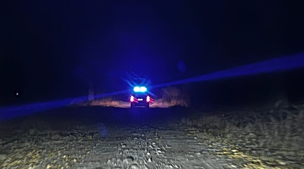 Fetița de 5 ani dispărută în Brăila, găsită la o fermă. Era între baloții de paie cu doi cățeluși după care plecase și nu a mai știut să se întoarcă