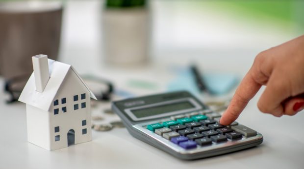 Cât îți poți permite să plătești lunar pentru un credit ipotecar?