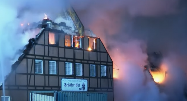 Un hotel care funcționa ca adăpost pentru refugiați ucraineni, incendiat în Germania. 14 persoane, salvate din flăcări
