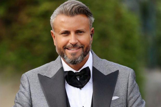 Cătălin Botezatu, acuze la adresa vedetelor din România: „Sunt atât de multe persoane care poartă fake-uri. Este jenant!”