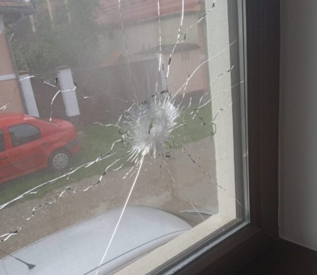 O gimnastă din lotul României, la un pas să fie ucisă într-un atac armat: „A tras cu carabina în geamuri”