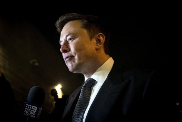 Elon Musk s-a răzgândit: va continua să finanțeze rețeaua Starlink în Ucraina, chiar dacă pierde bani