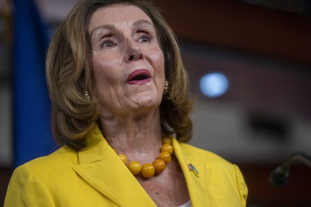 Nancy Pelosi, primele declarații după atacul asupra soțului ei: „Familia mea e traumatizată”