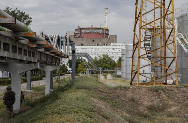 LIVETEXT Război în Ucraina, ziua 227 | Centrala nucleară de la Zaporojie, deconectată de la alimentarea electrică în urma unor noi bombardamente