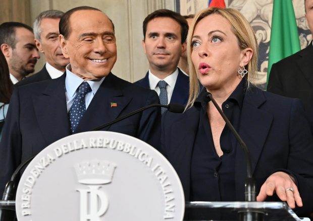 Moștenirea lui Silvio Berlusconi: o nouă generație de populiști radicali și o pierdere a încrederii italienilor în clasa lor politică