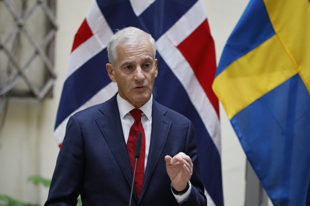 Norvegia anunță că își crește nivelul de alertă militară, deși spune că nu a identificat vreo amenințare directă