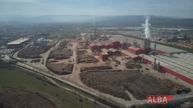 Anchetă ”uitată la sertar” într-un accident mortal de muncă la Kronospan Sebeș. Judecătorul critică inactivitatea din dosar