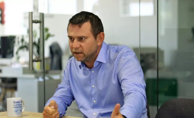 Un dezvoltator software acuză Ministerul Sănătății că nu mai vrea să preia o aplicație făcută gratuit pentru tratamentul pacienților arși. „Am tot tăcut”