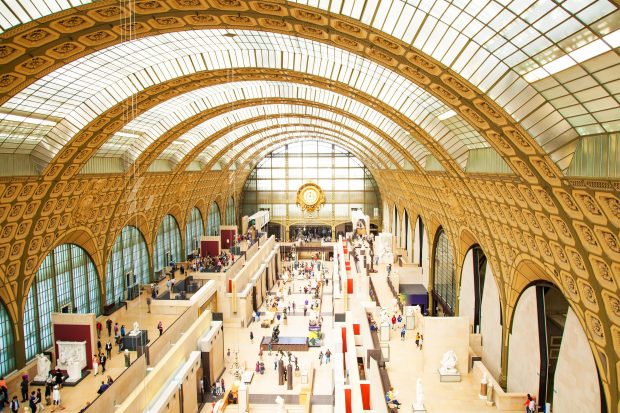 O tentativă de vadalizarea a unor tablouri de Van Gogh și Gauguin a fost dejucată la Muzeul Orsay din Paris