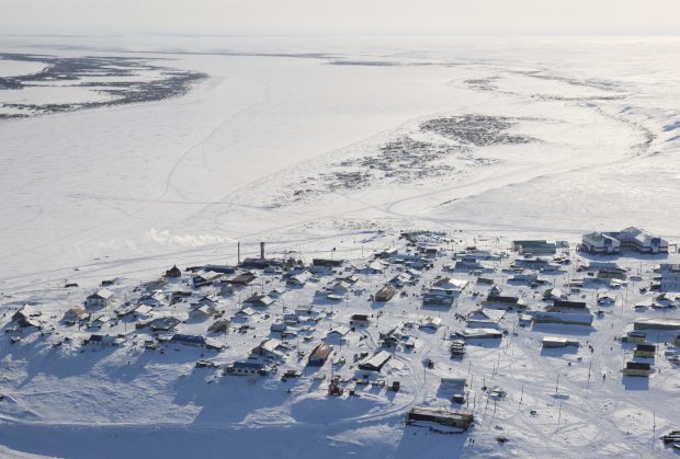Om de știință rus: „Două treimi din teritoriul nostru e ocupat de pământ arctic, înghețat, iar vremea se încălzește în Rusia de 2,5 ori mai repede ca în restul lumii”