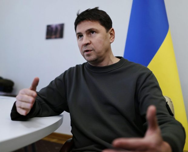 Consilier al lui Zelenski: Ucraina nu va negocia cu cei care „calcă pe cadavre”. Kievul pune o condiție fundamentală pentru reluarea tratativelor