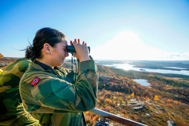 Un rus a fost arestat în Norvegia, după ce a fost prins pilotând o dronă. Ce obiective apucase să fotografieze