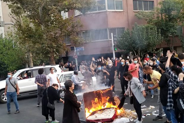 Aproape 12.500 de oameni au fost arestați în timpul represiunii protestelor din Iran, indică cel mai nou bilanț al unui grup pentru apărarea drepturilor