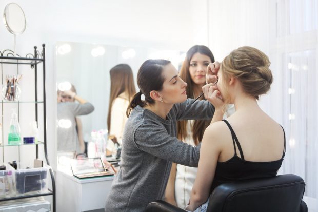 Reduceri la cele mai bune produse cosmetice pentru față, corp și păr în oferta de la Notino, astăzi 20 octombrie