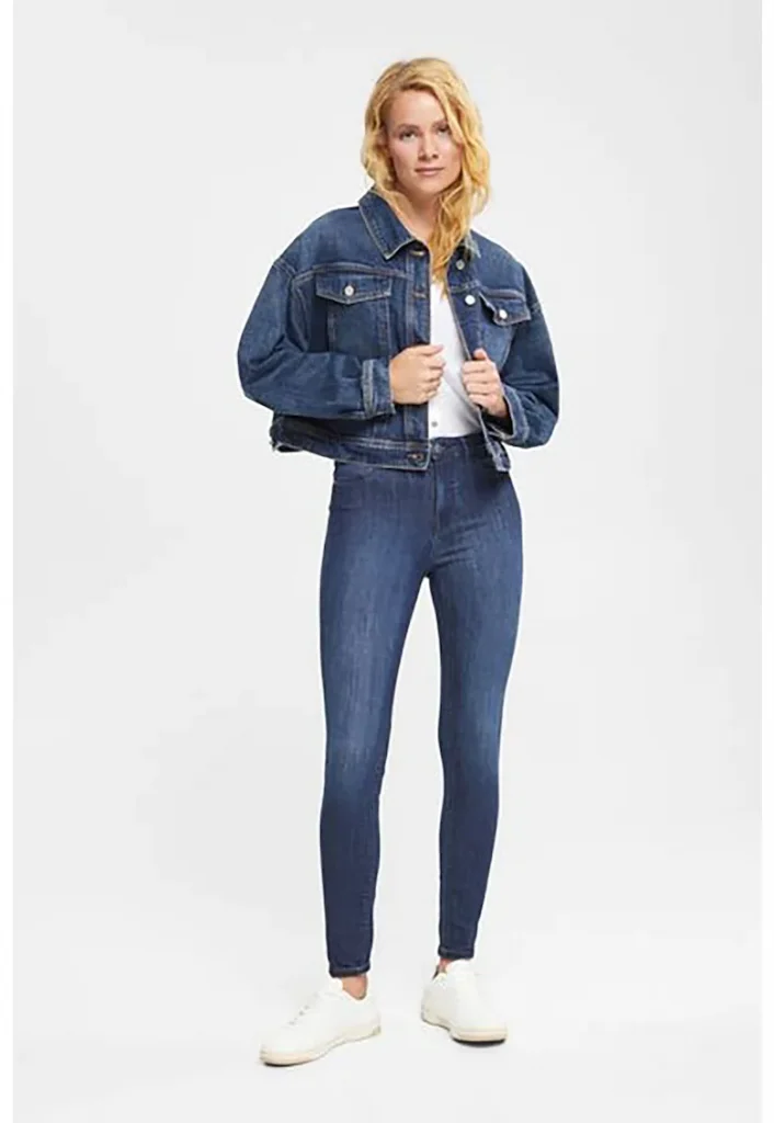 Reduceri „Epic Sale” de până la 60% la Fashion Days, în oferta de azi, 10 septembrie - Blugi EDC by Esprit