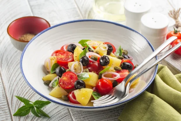 Salata orientală