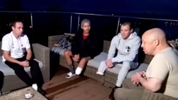 Mercenarii Wagner recrutați din pușcării și mutilați în război trebuie să se întoarcă pe front: „Poți pleca doar la pensie sau într-un sicriu”
