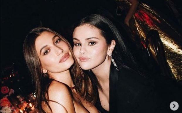 Selena Gomez și Hailey Bieber, împreună la același eveniment. Cum s-au pozat fosta iubită și actuala soție a lui Justin Bieber