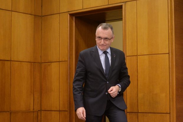 Pledoaria fostului Ministru al Educației Sorin Cîmpeanu pentru rectorii „pe viață”: „În Finlanda, Estonia, Danemarca nu există limită de mandate”