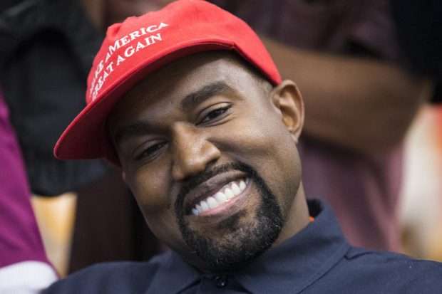 Familia lui George Floyd vrea să-l dea în judecată pe Kanye West. Ce a afirmat artistul