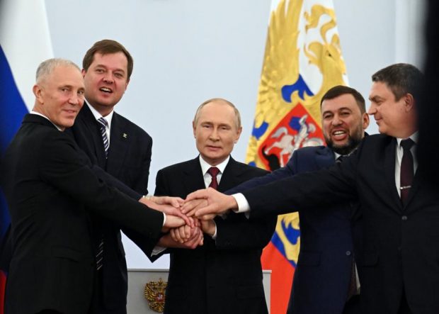 Vladimir Putin a promulgat legea privind anexarea regiunilor Luhansk, Donețk, Herson și Zaporojie la Federația Rusă