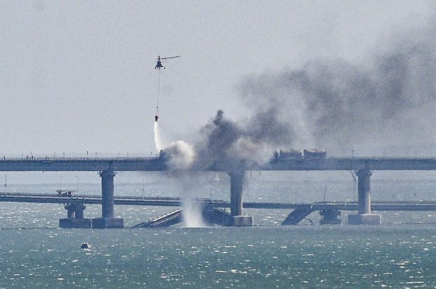 Analist militar: „Armata rusă va rămâne în pană de combustibil din cauza atacului asupra podului Crimeei”