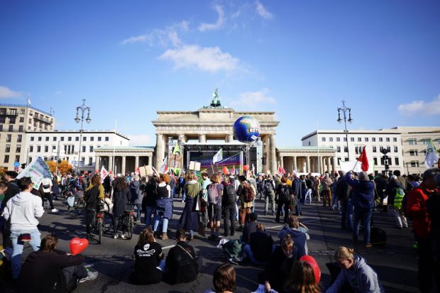 Proteste de amploare în mai multe orașe din Germania din cauza creșterii prețurilor la energie