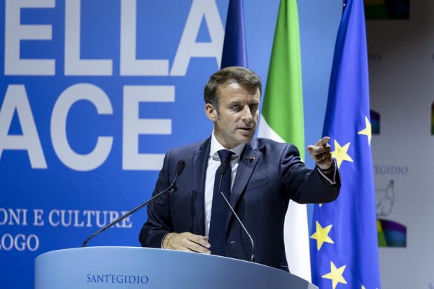 Emmanuel Macron spune că există șanse pentru pace în Ucraina: „Când poporul ucrainean și liderii săi vor hotărî condițiile”