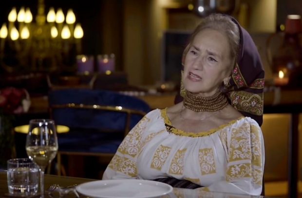 Sofia Vicoveanca, la 81 de ani: „Încă șofez. Scriu poezie să nu-mi bată urâtul la ușă. Dezleg integrame”. Ce poartă în celebra traistă