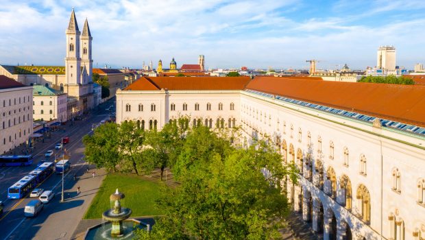 Operațiune de amploare a poliției la universitatea din München, după ce un student, fiu de politician, a venit cu pistolul la cursuri. Ce explicație a dat